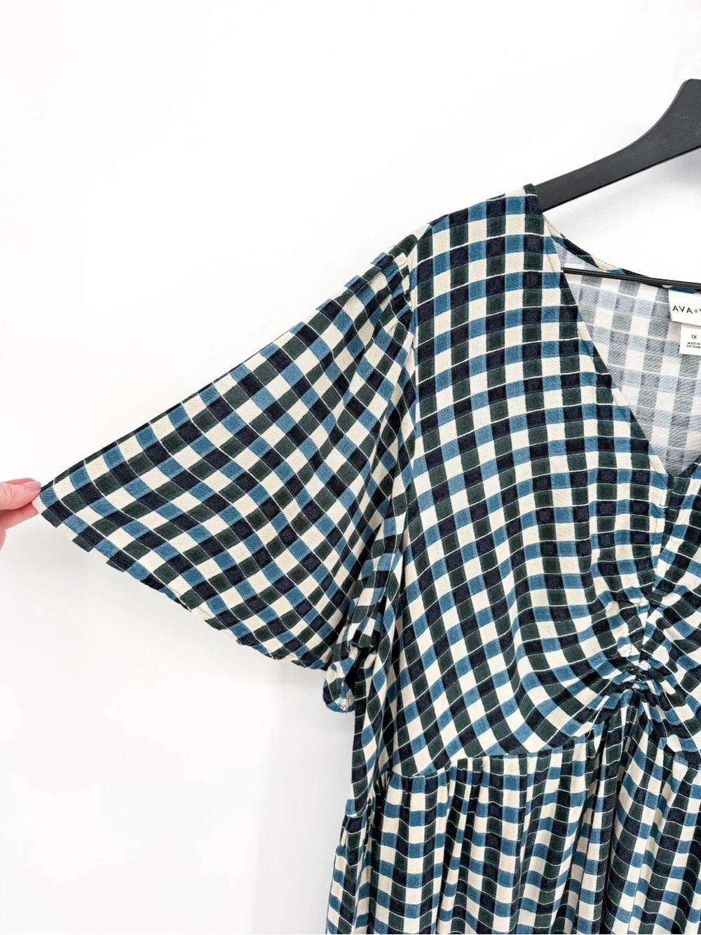 Ava & Viv Plaid Tiered Mini Dress Flutter Sleeves Green Blue 1X - Picture 3 of 8